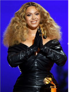 Collage con fotos de Beyoncé, Grupo Niche y Bad Bunny, artistas que hacen parte de la lista de ganadores en las categorías más importantes de los Grammy 2021.