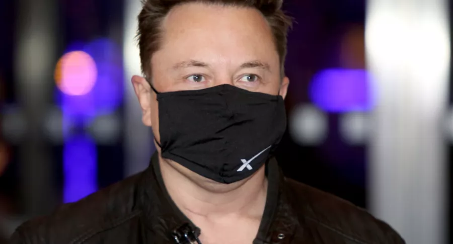 Foto de Elon Musk ilustra nota sobre sus empleados de Tesla Motors