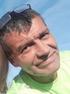 Juan Manuel García, que trabajaba doble turno para pagarle fiesta de 15 años a hija con síndrome de Down, fue asesinado por un ladrón en Argentina.