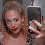 "Comiendo arriba de un currículo”: burla de ‘Influencer’ con joven que le pidió trabajo
