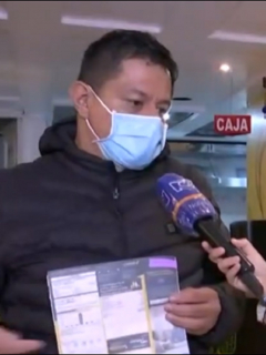 Alexánder Ramírez, dueño de un restaurante en Bogotá que se queja del elevado costo en la factura de gas de Vanti