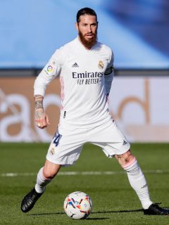 Foto de Sergio Ramos ilustra nota sobre los autos que ha tenido el español