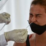 Festivo en Colombia cerró con descenso en cifras del coronavirus y pruebas procesadas