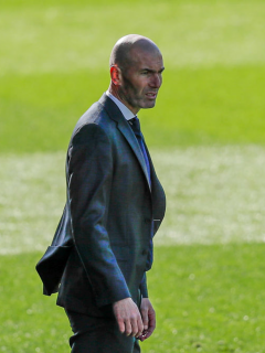 Foto de Zidane ilustra nota sobre que es pretendido por Juventus de Turín