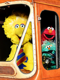 Foto de 'Plaza Sésamo', a propósito de llegada de dos Muppets negros al elenco