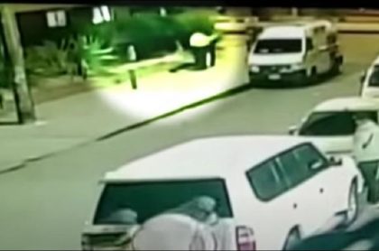 El hombre, identificado como José Elías Ramírez, murió frente a la Clínica de Occidente cuando buscaba atención