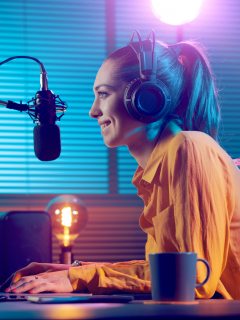 Entrevista con el director de Escenario Radio de la Santoto