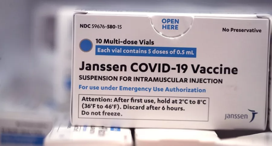 La vacuna del laboratorio Janssen se convirtió en la cuarta en ser aprobada en Colombia.