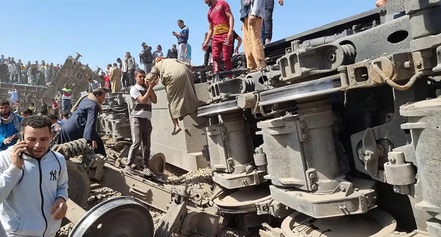 Choque de dos trenes en Egipto
