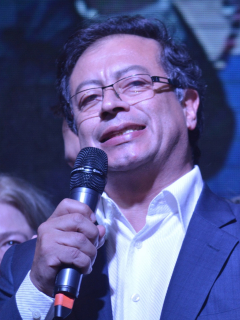 Gustavo Petro ilustra nota sobre críticas a su carta, sobre su experiencia con COVID-19