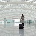 Mujer viajó en avión gratis durante 20 años gracias a su "simpatía y amabilidad"