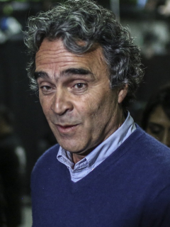 Sergio Fajardo, cuya imputación de cargos también fue rechazada por miembros del Centro Democrático
