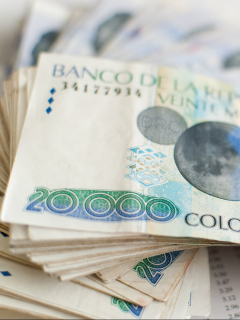 Billetes de 20.000 pesos ilustra nota sobre cuánto cobrar si toca trabajar en Semana Santa