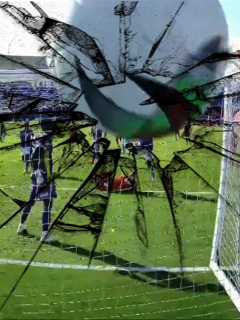 Balonazo rompe cámara de Win en América-Millonarios, partido de Liga Betplay. Fotomontaje: Pulzo.