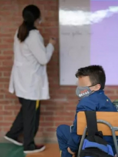 Clases presenciales en colegios públicos de Colombia