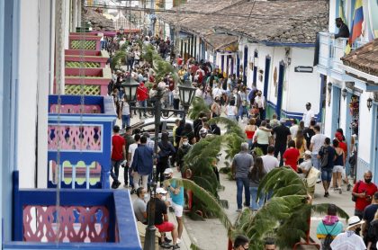 En redes sociales denunciaron que Salnto, Quindío, lució invadida de turistas este Viernes Santo.