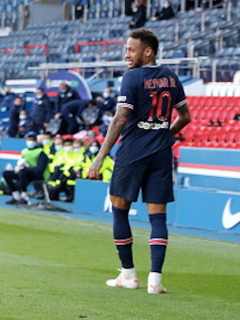 Neymar fue expulsado en el partido de este sábado.