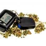 $ 42 millones de multa, pase suspendido y carro a patios, por cabina que olía a marihuana