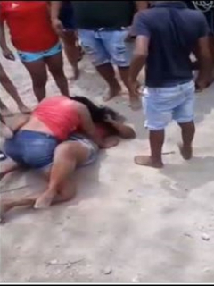 Imágenes de la pelea de dos mujeres cuyo video fue difundido en Santa Marta