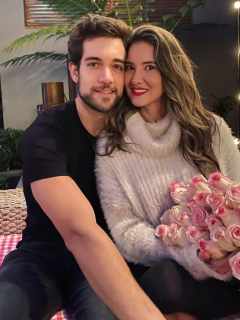 Foto de Lenard Vanderaa y Daniella Álvarez, a propósito de quién es el español