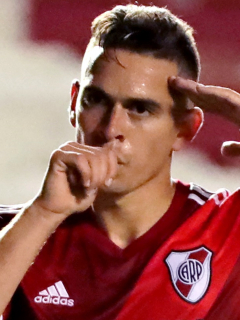 Celta de Vigo lanza jugosa oferta por Rafael Santos Borré, delantero de River Plate. Imagen de referencia del barranquillero.