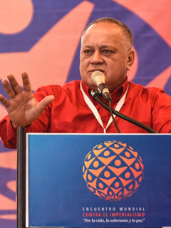 Diosdado Cabello amenaza a periodistas.