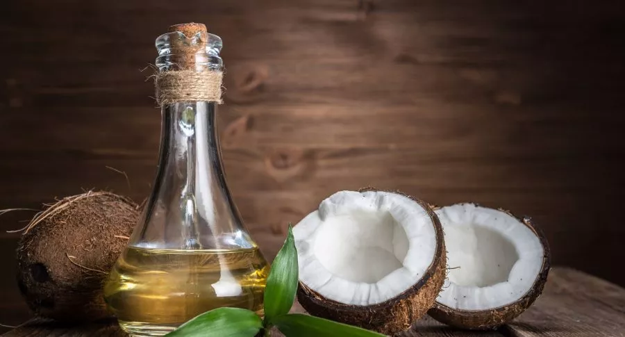 ¿Para qué sirve el aceite de coco?: propiedades y beneficios para piel y cabello
