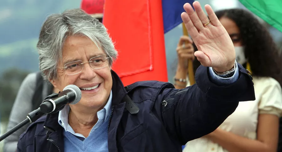 Guillermo Lasso, nuevo presidente de Ecuador; superó a Andrés Arauz. Imagen del ganador