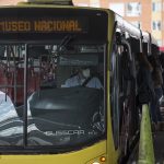 [Video] Transmilenio colapsó en el tercer día de toque de queda: filas y falta de buses
