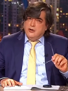 Ver programa de Jaime Bayly en Colombia, cabal Cosmovisión. Imagen del periodista peruano.