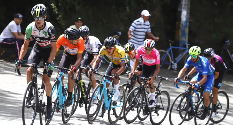 Vuelta a Colombia: etapas, recorrido, equipos y ciclistas inscritos. Imagen del lote nacional.