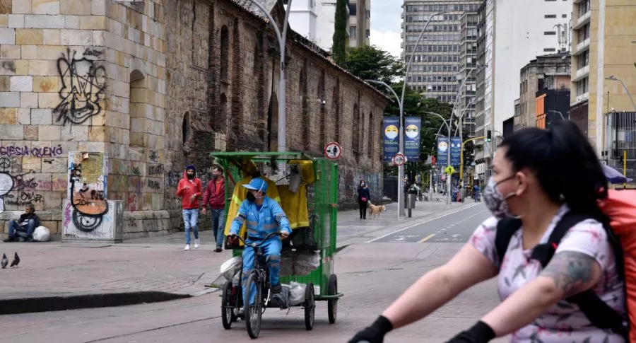 Foto de Bogotá ilustra nota sobre las medidas en la capital