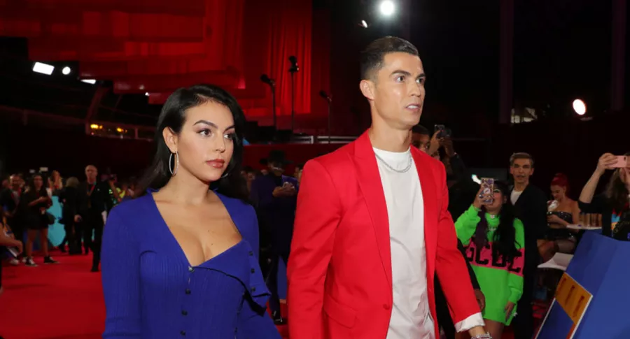 Foto de Georgina Rodríguez y Cristiano Ronaldo ilustra nota sobre nueva producción de Netflix