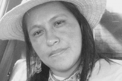 La gobernadora indígena Sandra Liliana Peña, quien murió baleada este martes 20 de abril en el Cauca.