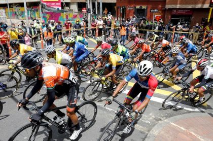 [Fotos] Aglomeraciones se pegaron al lote durante la última etapa de la Vuelta a Colombia 
