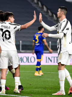 Foto del equipo de la Juventus ilustra nota sobre Cristiano Ronaldo Y Paulo Dybala