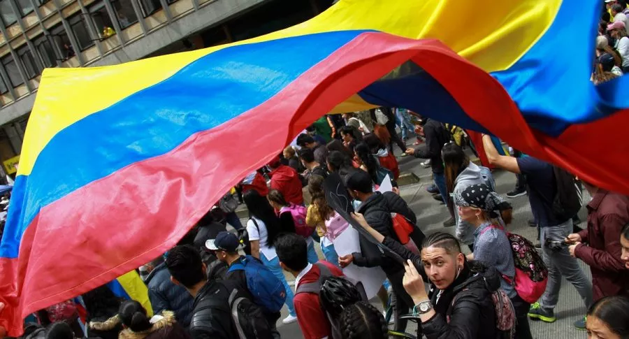 Paro Nacional 28 de abril ordenan suspender permisos para las marchas