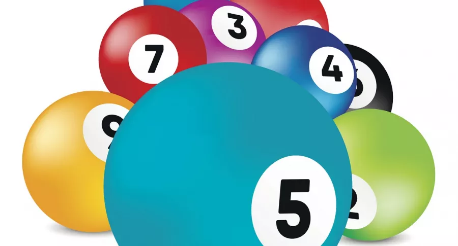 Balotas ilustran nota sobre qué loterías jugaron anoche y resultados de las loterías de Valle, Manizales y Meta.