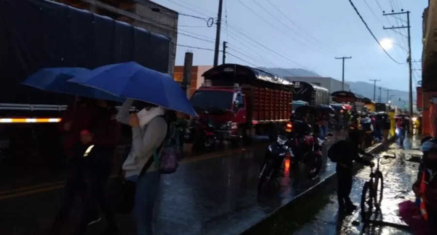 Paro 29A: se registran bloqueos en Facatativá y municipios cercanos a Bogotá.