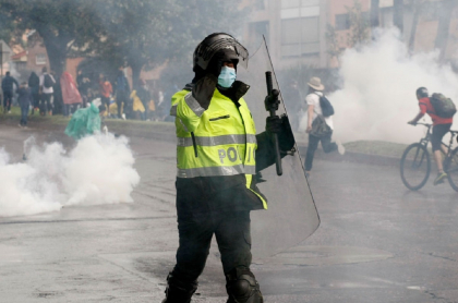 Las manifestaciones en Colombia completaron una semana y dejaron más heridos en Bogotá.