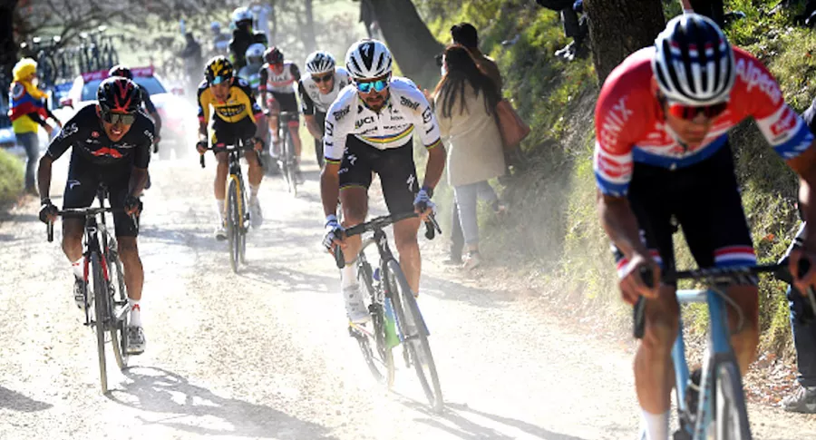 La etapa 11 del Giro, en destapado, será crucial para aspiraciones al título.