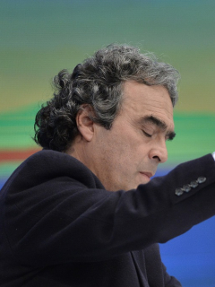 Sergio Fajardo imputado con dos cargos por Corpbanca; él dice ser inocente