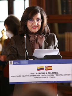 Canciller Claudia Blum renuncia a su cargo, segundo alto funcionario en 11 días
