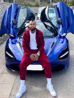 Uno de los carrazos de Arturo Vidal.