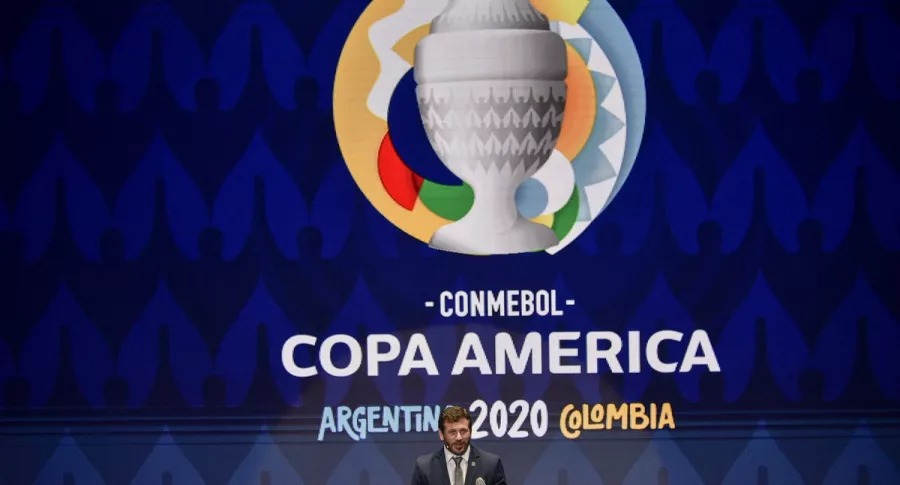 Imagen de logo de Copa que ilustra nota; Copa América: Argentina duda en abrir sus estadios para el evento