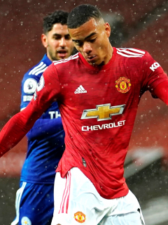 Manchaster City, campeón de la Liga Premier tras caída del United ante Leicester.