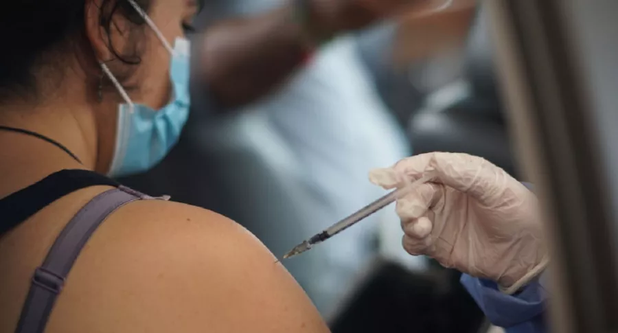 Etapa 3 de vacunación comenzará este miércoles 12 de mayo en Colombia.