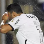 [Video] Gas lacrimógeno llegó a jugadores e hizo suspender el América-Mineiro