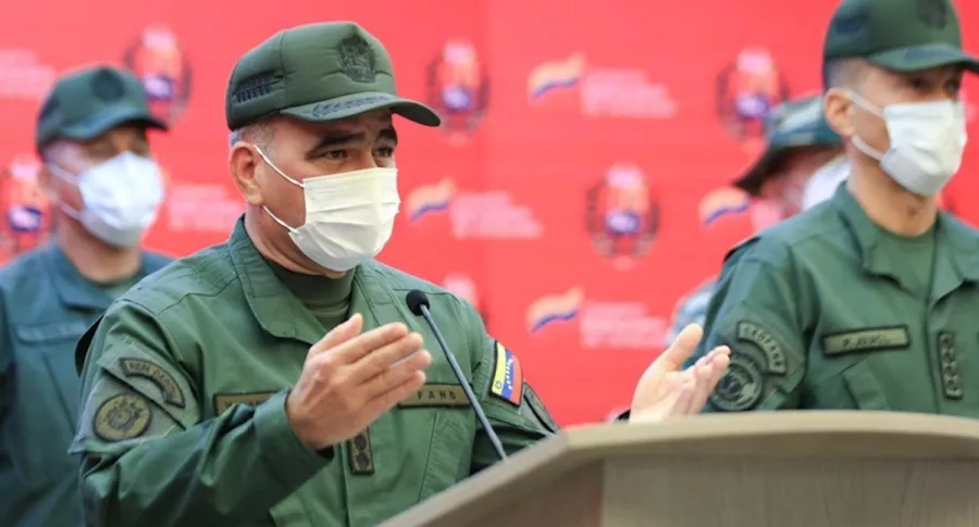 Vladimir Padrino, ilustra nota de Venezuela asegura que grupo ilegal colombiano secuestró a 8 militares