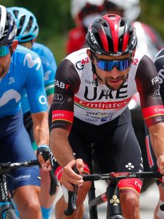 Fernando Gavíria en etapa 10 del Giro de Italia 2021. Calisificación general, Egan Bernal sigue líder.